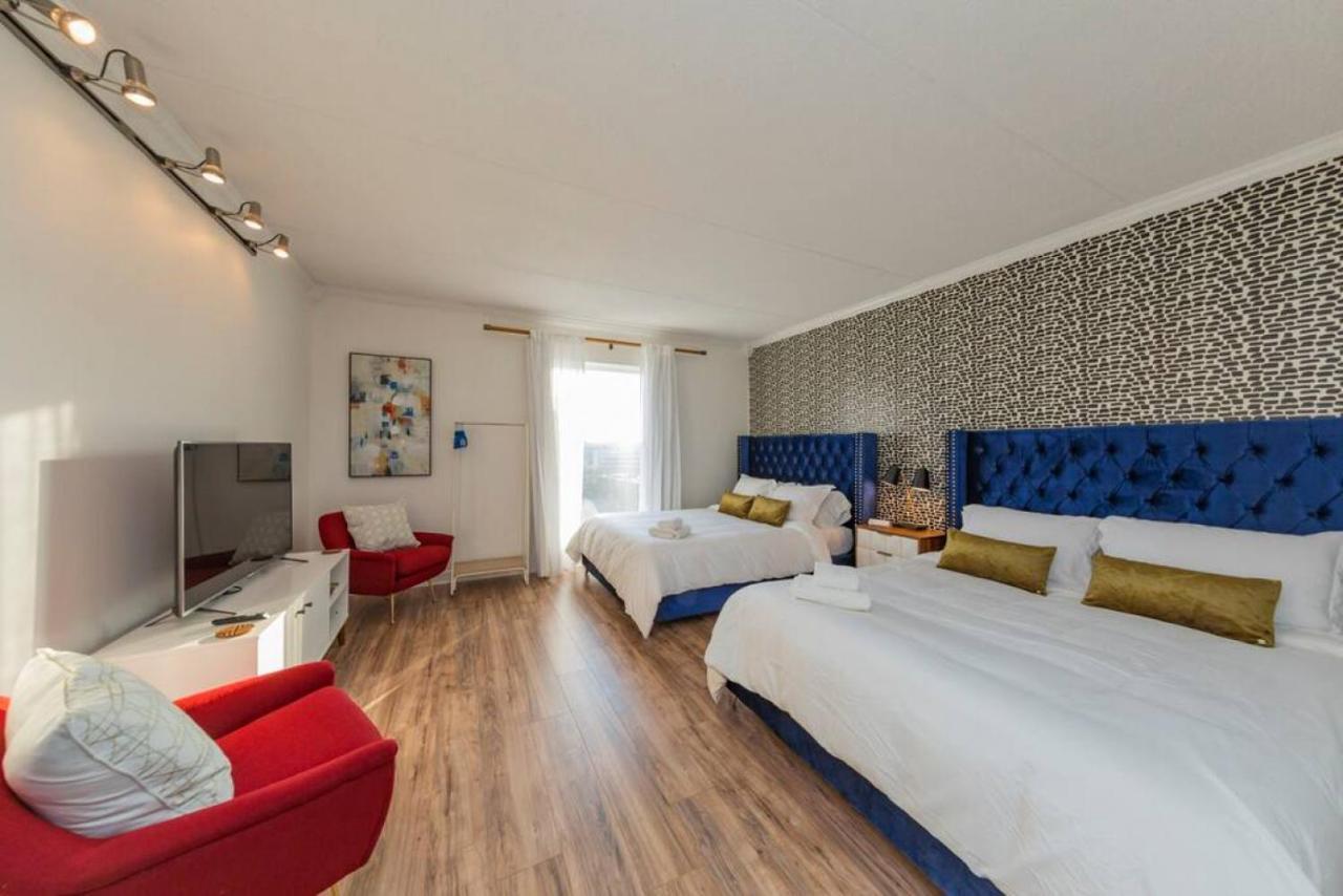 Music Row Retreat - 3 Beds, 1 Bedroom, Pool, Parking Nashville Bagian luar foto