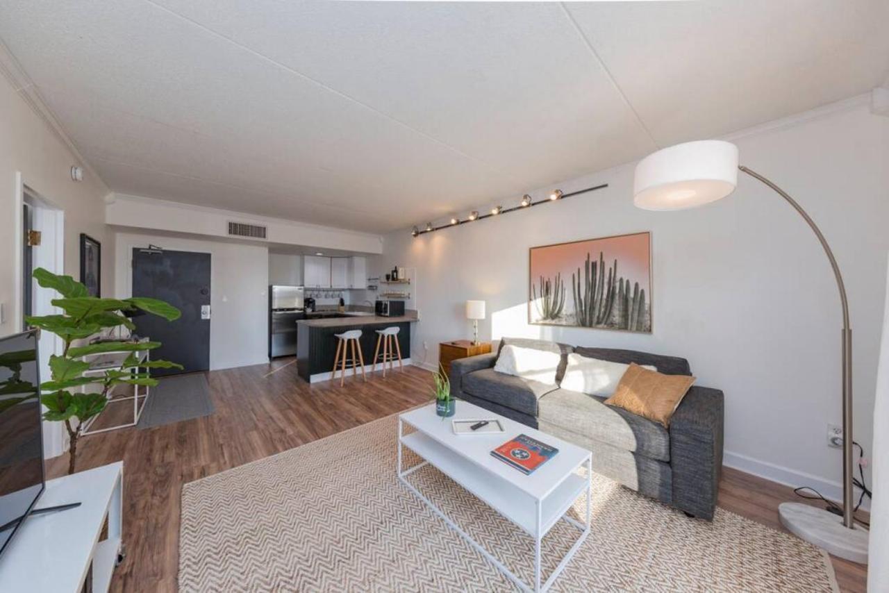 Music Row Retreat - 3 Beds, 1 Bedroom, Pool, Parking Nashville Bagian luar foto