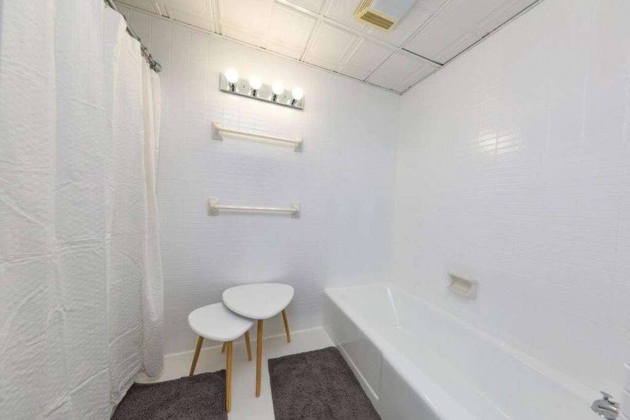 Music Row Retreat - 3 Beds, 1 Bedroom, Pool, Parking Nashville Bagian luar foto